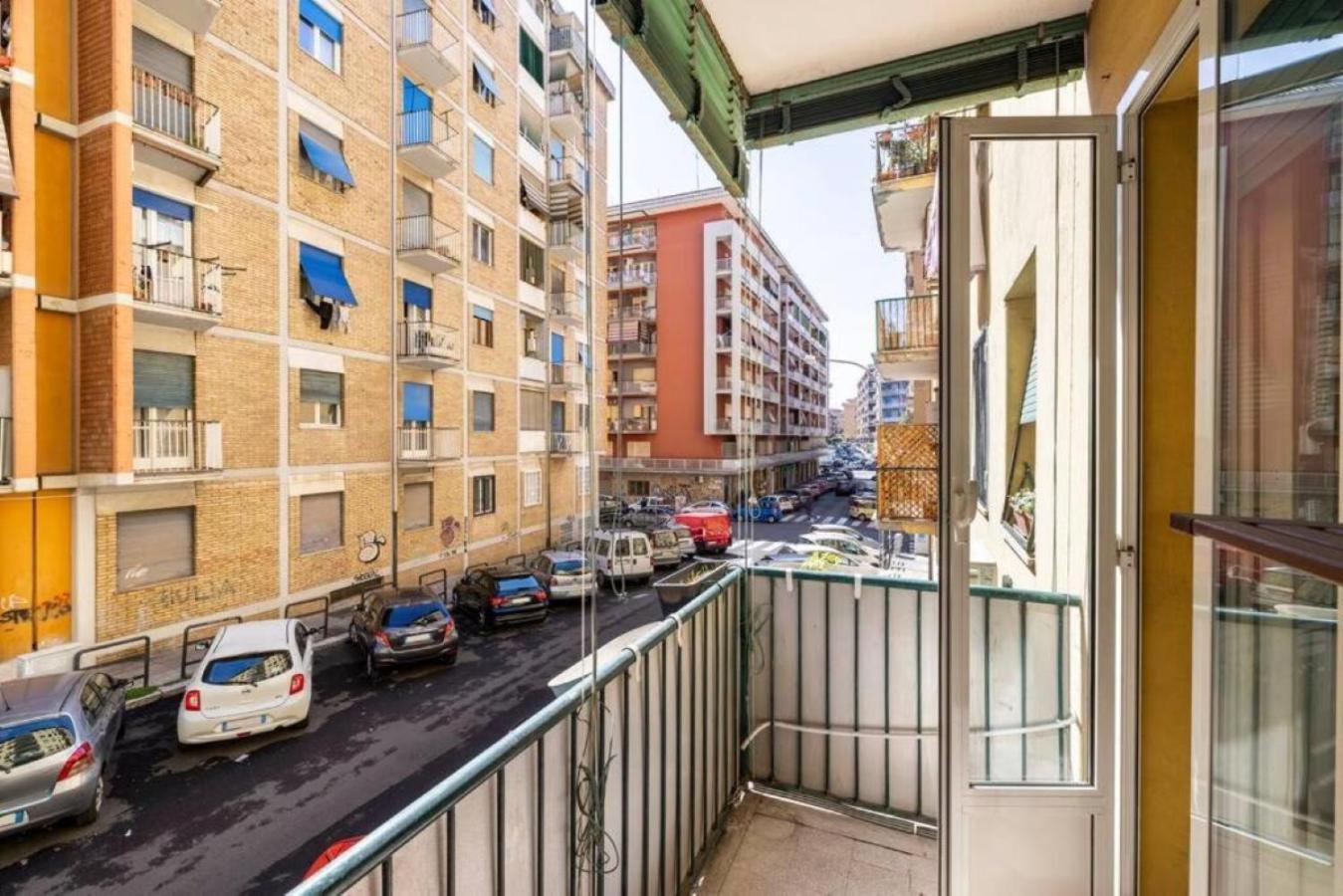 Mama Rooms And Apartment 로마 외부 사진
