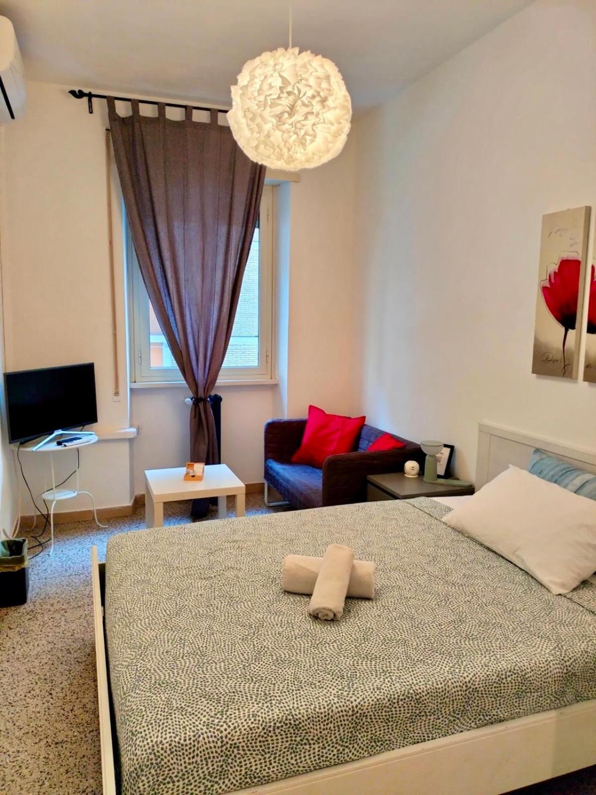 Mama Rooms And Apartment 로마 외부 사진