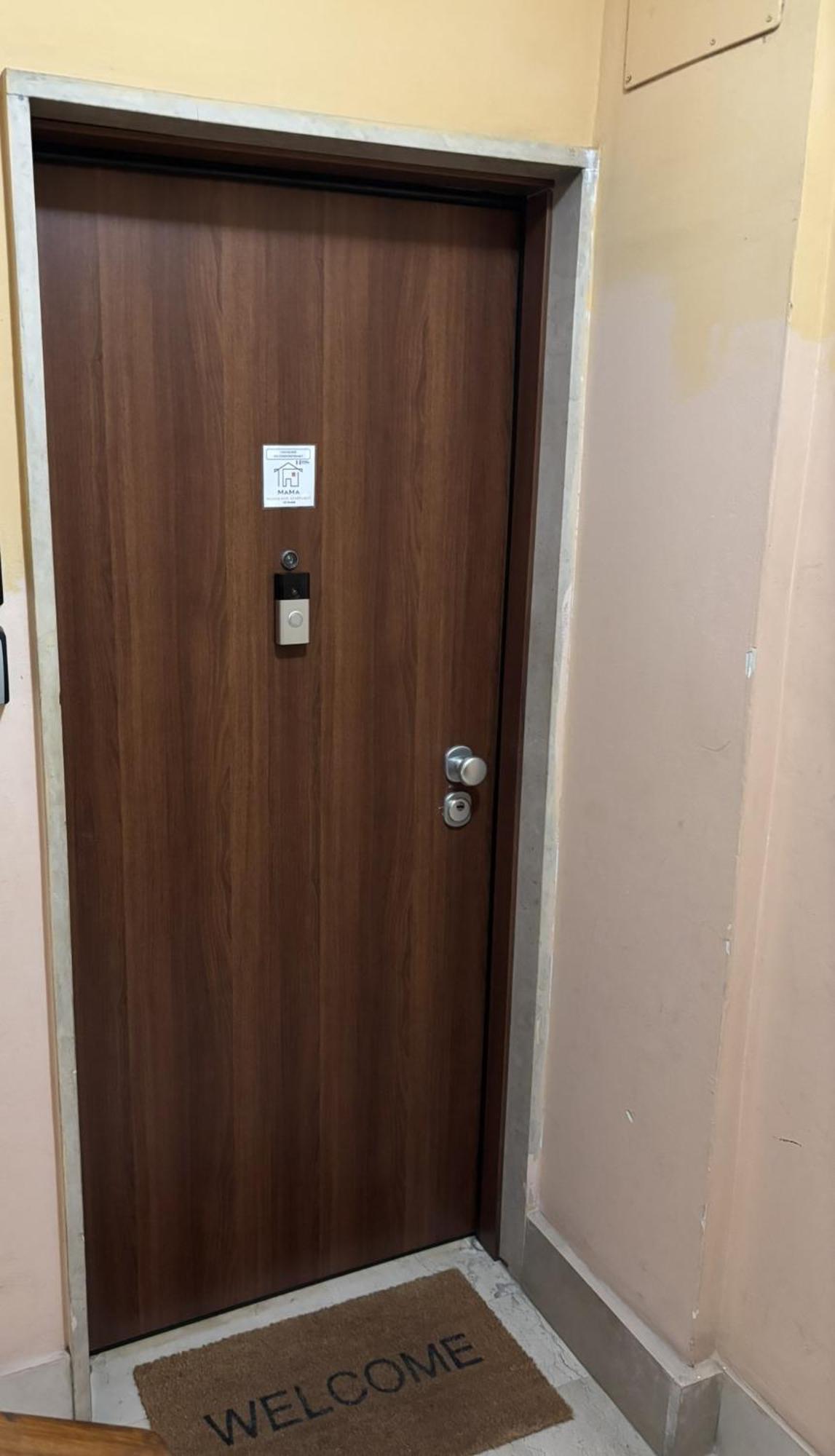 Mama Rooms And Apartment 로마 외부 사진
